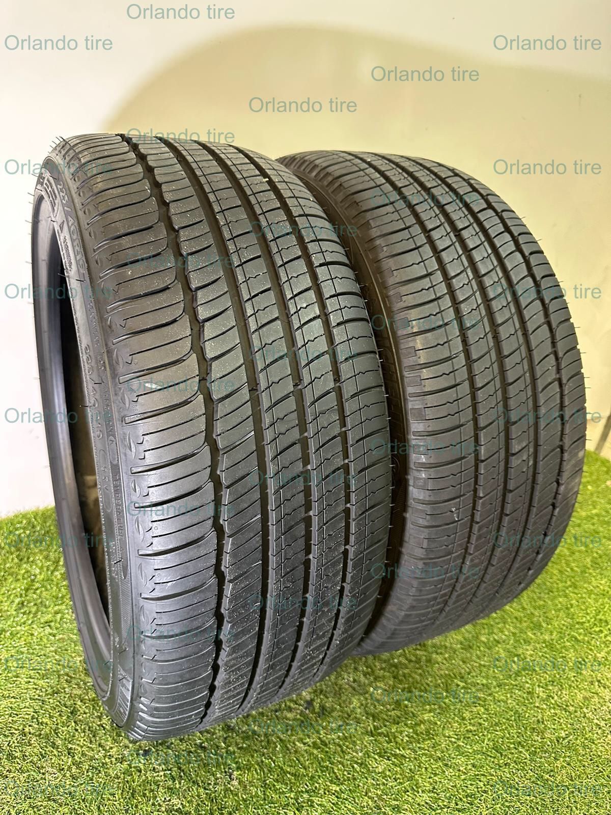 P102  225 40 19 93V  Michelin Primacy Mxm4 ZP  2 Used Tires 90% Life 