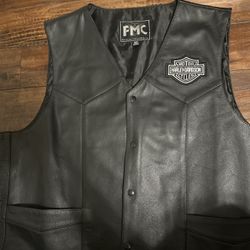 Size 4xl Harley Vest