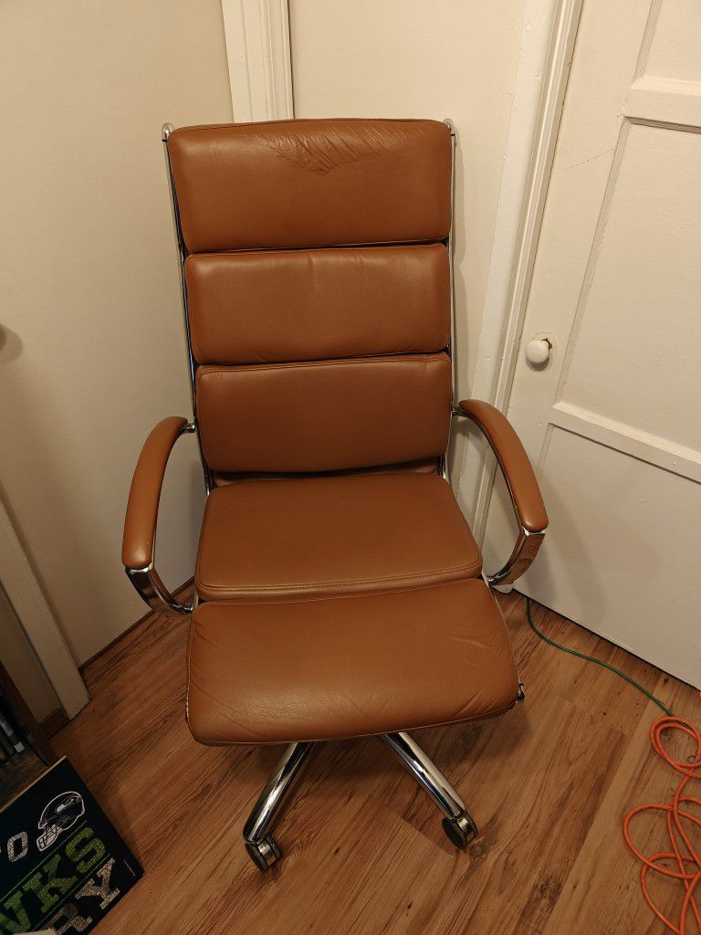 Nice Office Chair 
