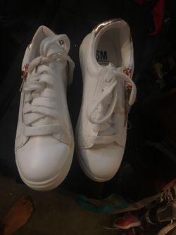 Brand new white leather tennis shoes 6.5 women’s