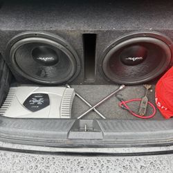 Skar Audio 2 DDX  15 Inch Speakers  And A Sony Explode 1100 W Amplifier