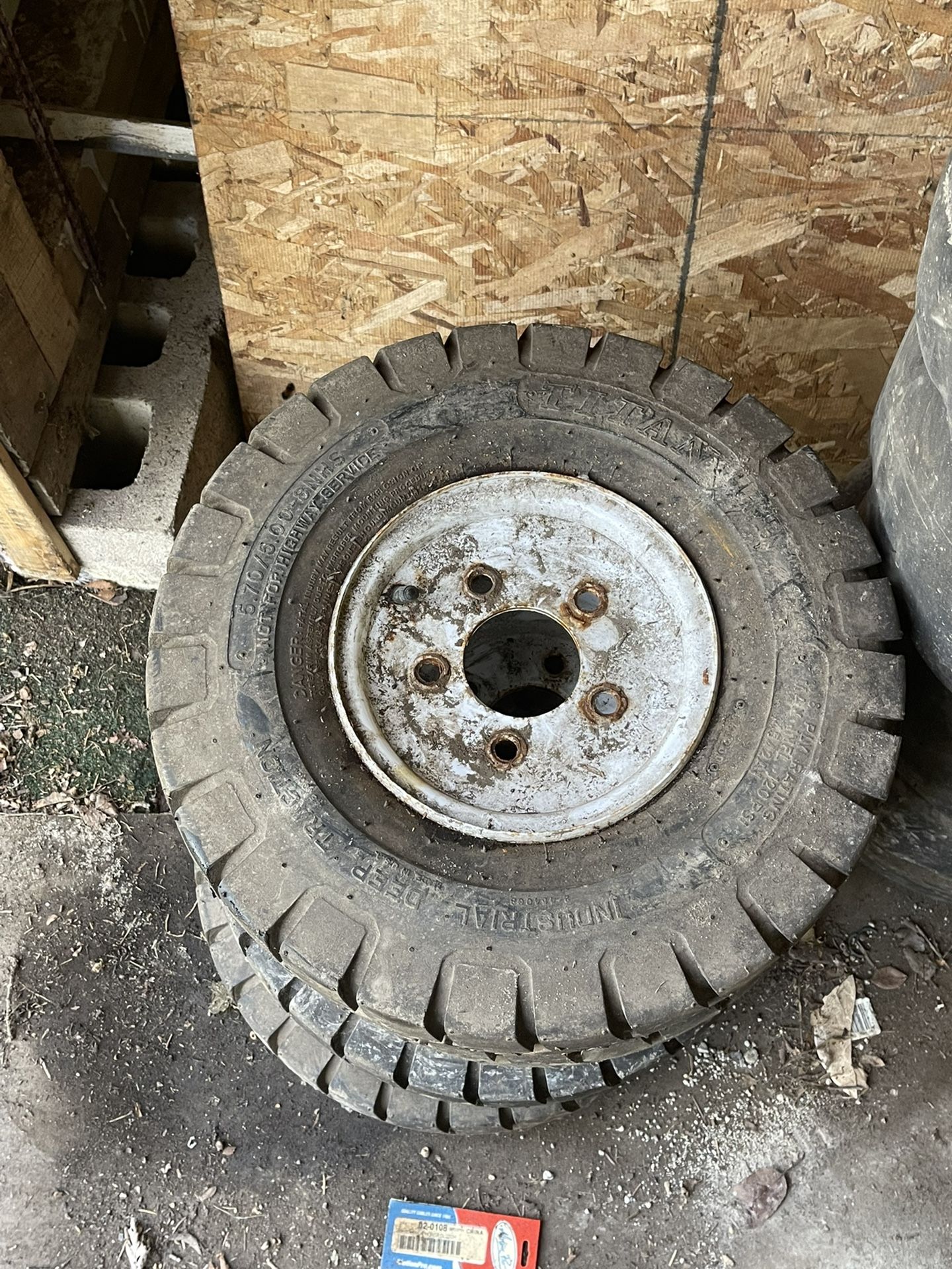 Forklift Wheels And Tires