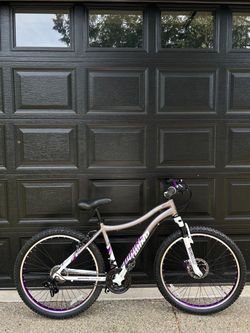 Genesis Mountain Bike 26”