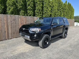 2022 Toyota 4Runner TRD Off-Road