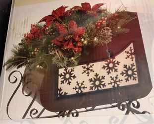 Nice prelit sleigh —28”wide x 32” long