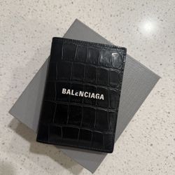 Used Crock Balenciaga wallet