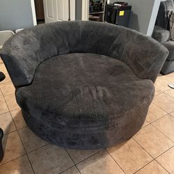 Spinning Sofa 