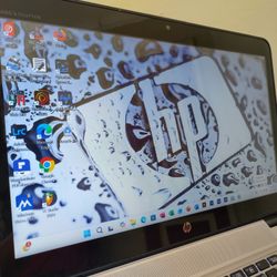 HP Touch Smart Notebook $180 - Loaded, 100% Perfect 