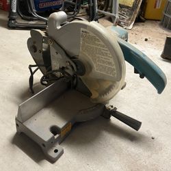 Makita 10” Miter Saw