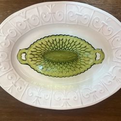 Vintage Green Pressed Glass Serving Dish – Sunflower Pattern – Mid-Century