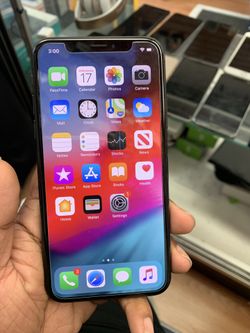 iPhone X 256gb black Unlocked Mint