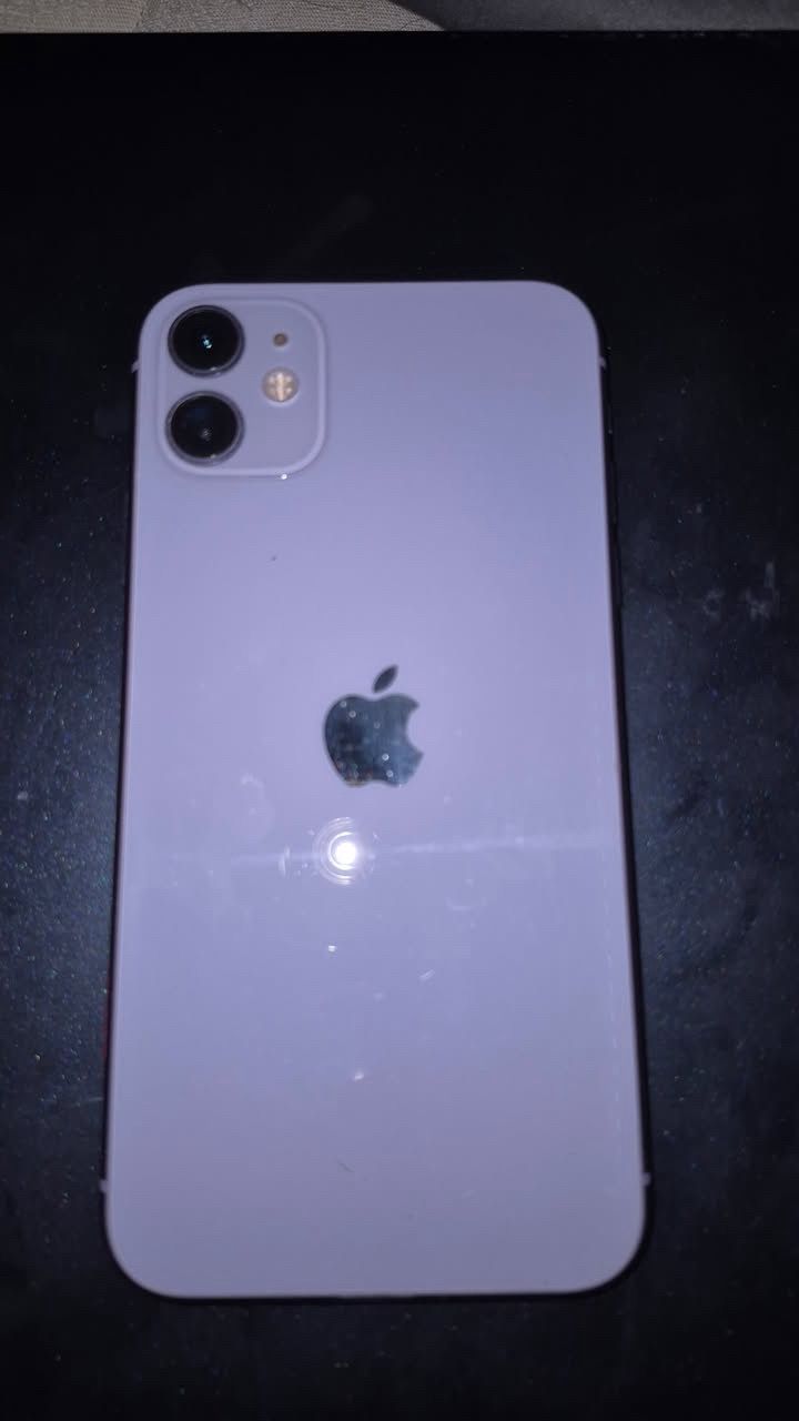 iPhone 11