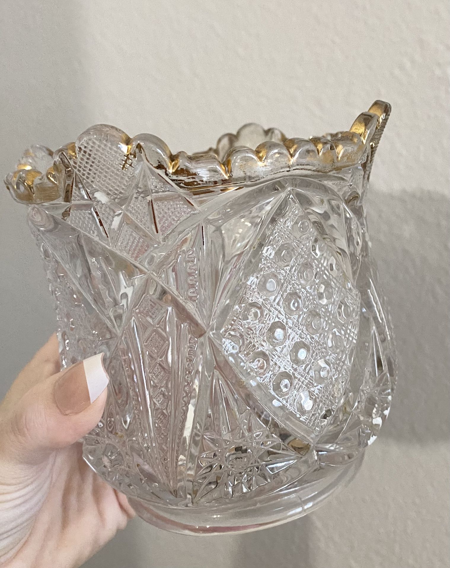 🌿Gorgeous antique cut glass spooner, I used for makeup brushes.