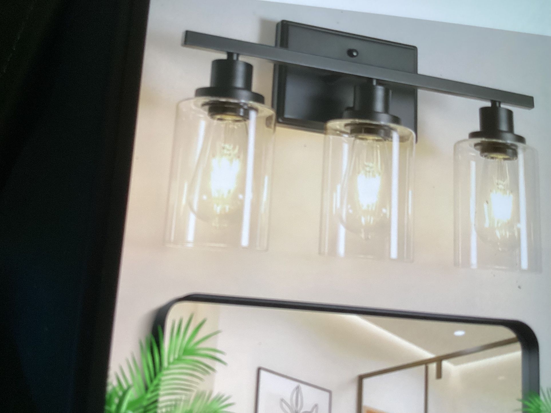 3 Light Vanity Light with Clear Glass Shade