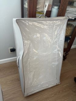 Storage container - Under bed