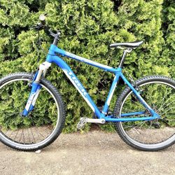 Trek 3 series blue book sale