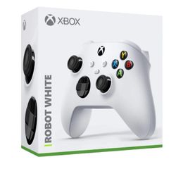Xbox Wireless Controller in "Robot White

