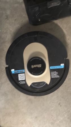 Shark robot vacuum cleaner