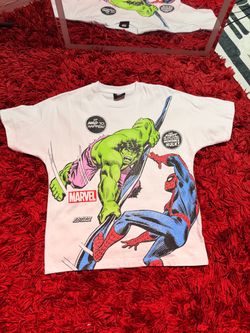 Spider-Man vs Hulk Comic Graphic T-Shirt Small White