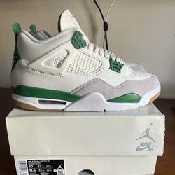 Jordan 4 SB Pine Green - Size 10
