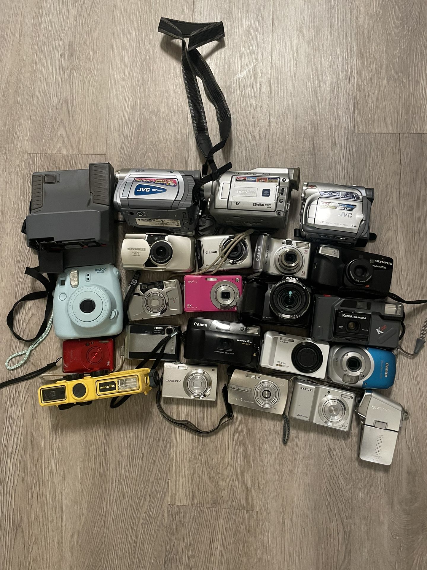 For Parts Repair Junk Camera Camcorder Film Lot- Canon Nikon Olympus Jvc