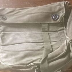 Vintage US Army World War II And Vietnam Airer Gas Mask Bag