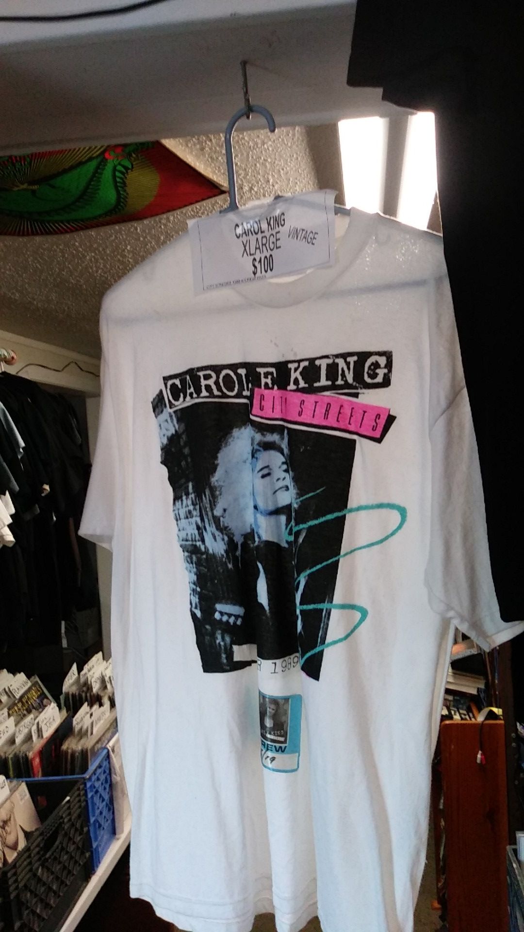 vintage Carole king city streets 1989 with crew pass on front tshirt xlarge