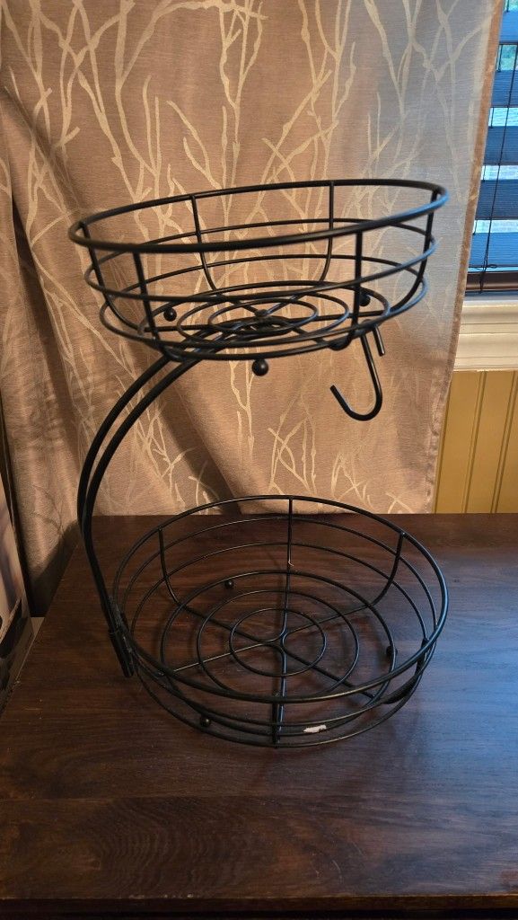 Fruit Basket With Banana Hanger