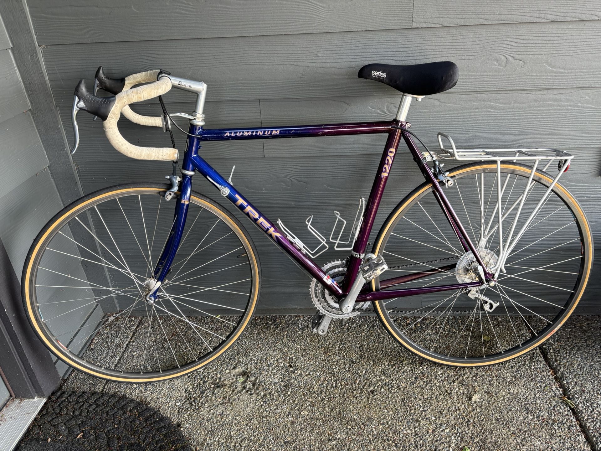 1995 Trek 1220 Aluminum frame road bike 21 speed