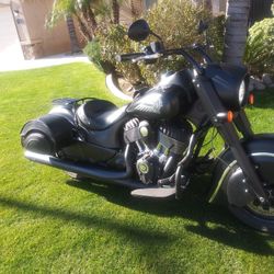 2016 Indian Dark Horse