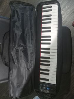 88 key-piano keyboard