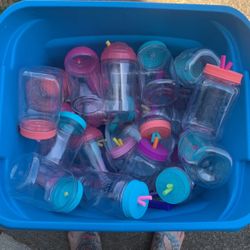 Num Noms bottles