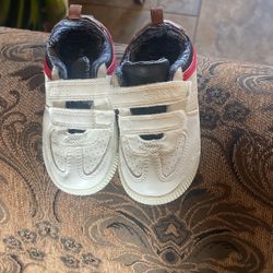 Toddler boys shoes