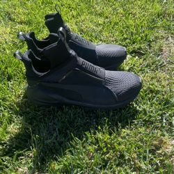 Pumas fierce Kylie Jenner Shoes Size 8 