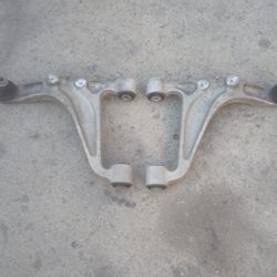 350Z OEM Rear Upper Control Arms *Parts*