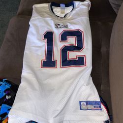 Patriots Jersey (size 54) Make An Offer