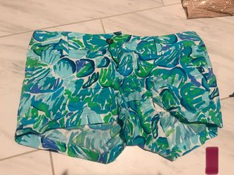 Lilly Pulitzer Tropical Print Shorts size 6