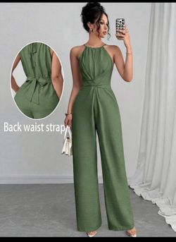 Women’s green jumpsuit size L