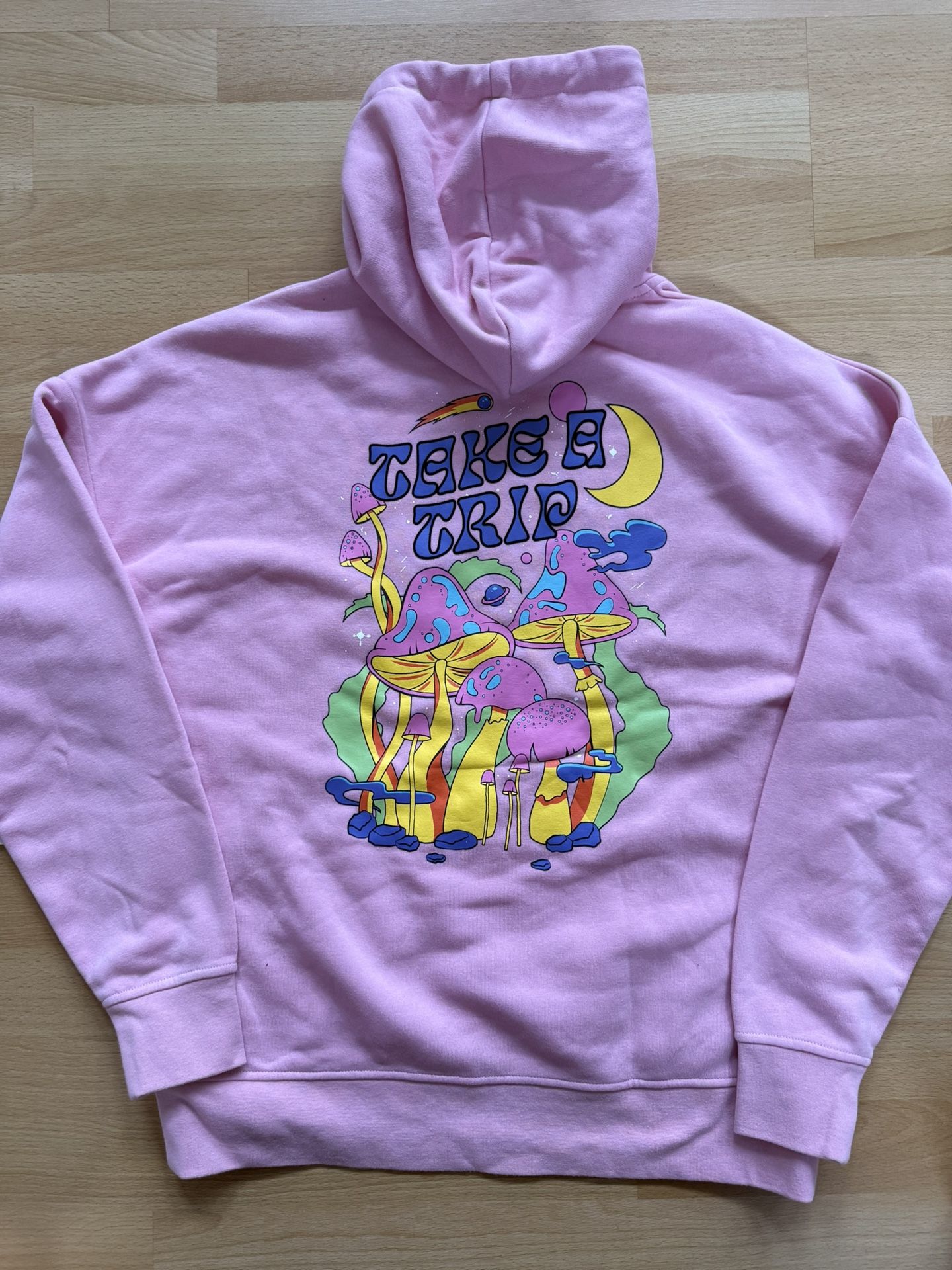 NWT NEW Women’s Size S A.LAB Freela Take A Trip Mushroom Pink Hoodie Graphic Sweatshirt Street Wear