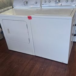 Maytag Washer And Dryer Set 