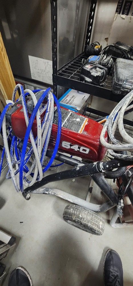 Titan 640 Impact Airless Paint Sprayer - Used