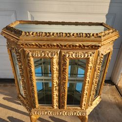 Gorgeous Mirrored Curio With Glass Shelves! 