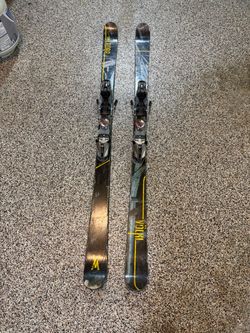 Volki Skis