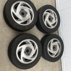 4 - 195/60r14 4x100 4x3.94 Stock Alloy Honda Civic Fit Xa Xb Ia Yaris Echo Miata Wheels Rims Tires!!
