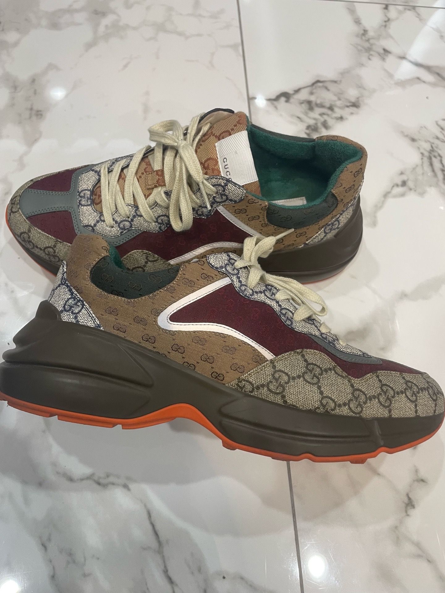 Men Gucci sneakers