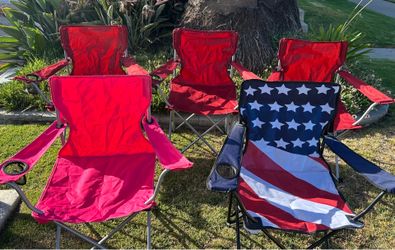 Beach chairs (standard height) with cup holder