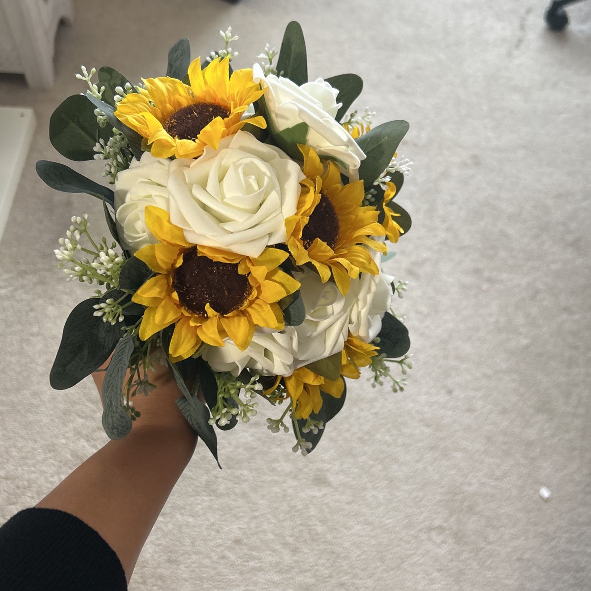 Fake Flower Bouquet 