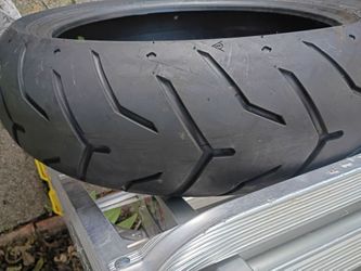 Dunlop Harley D rear tire