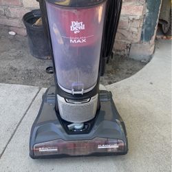 Vacuum Dirt Devil Max
