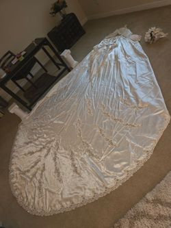 Vintage 1980s/1990s Satin & Lace Wedding Gown - Long Sleeves & Train